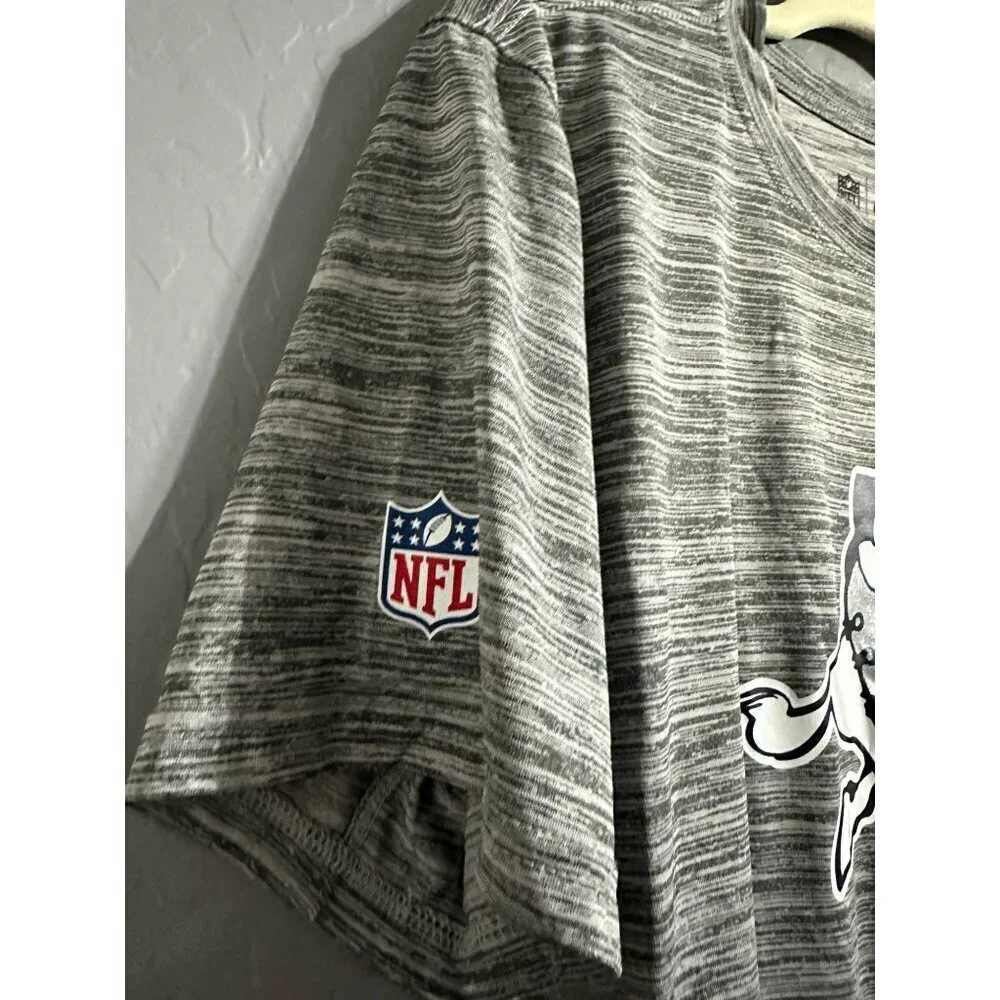 Nike DRI FIT Men's Dallas Cowboys Sideline Velocity Performance Shirt Size M NWT